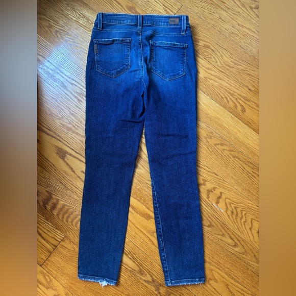 PAIGE Hoxton Crop Distressed Skinny Jeans size 27 Medium/Dark Denim - Picture 3 of 7